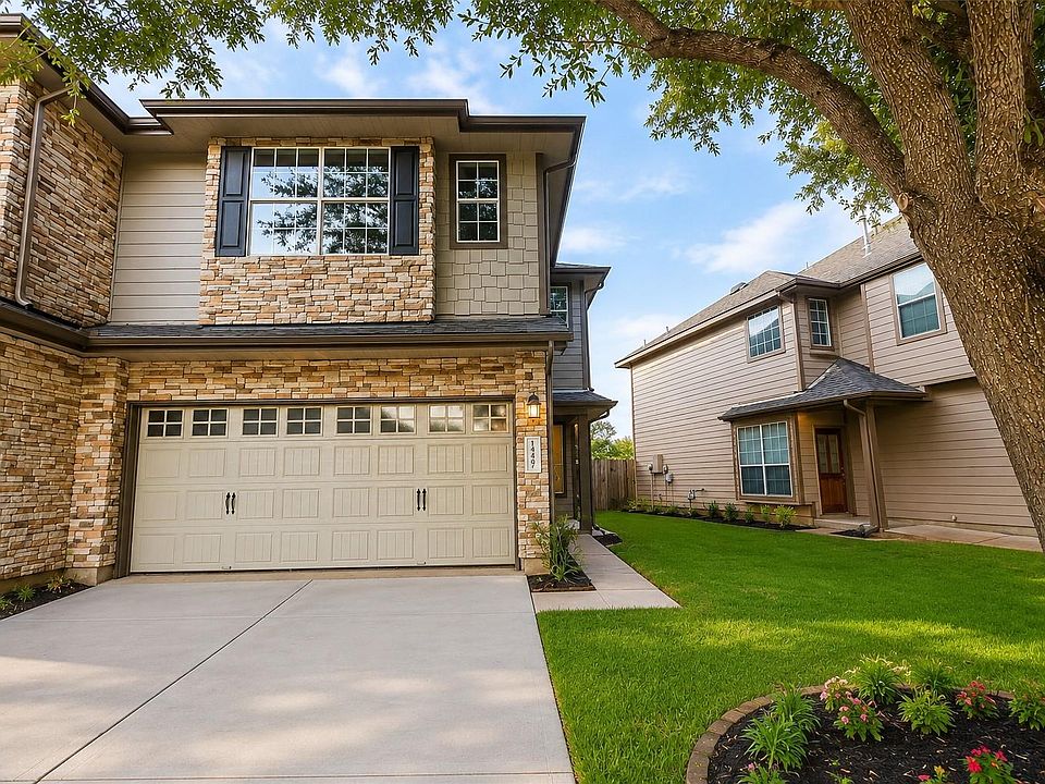1st image of 14407 Birch Knoll Ln
