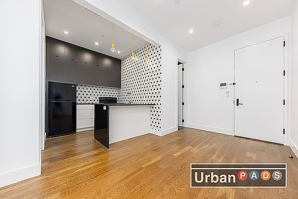 1st image of 875 Park Ave #3F