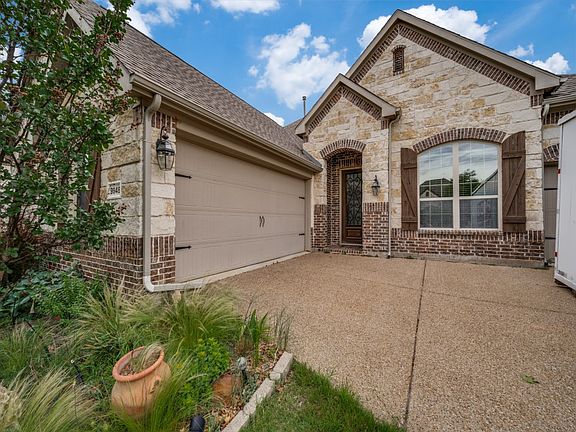 3rd image of 9948 Atlantic Ln