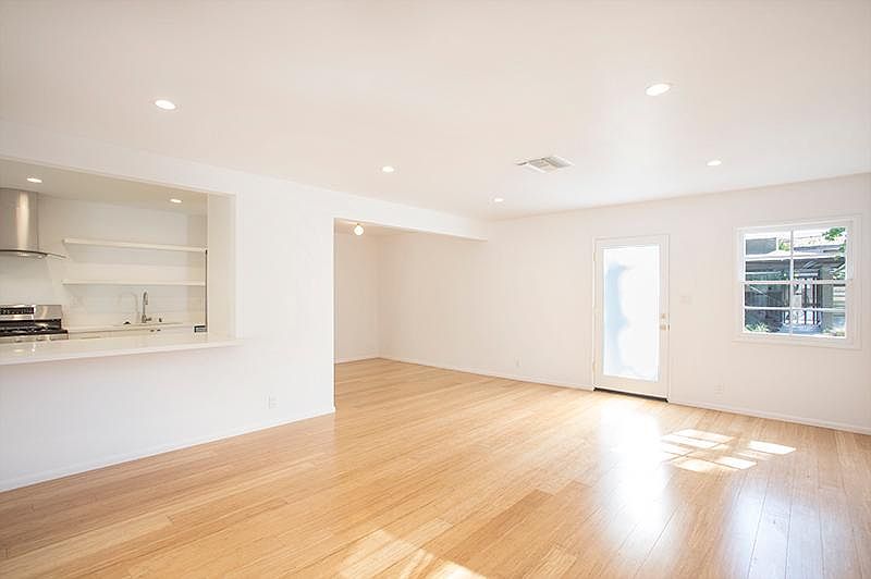 1st image of 147 N Michigan Ave APT 3
