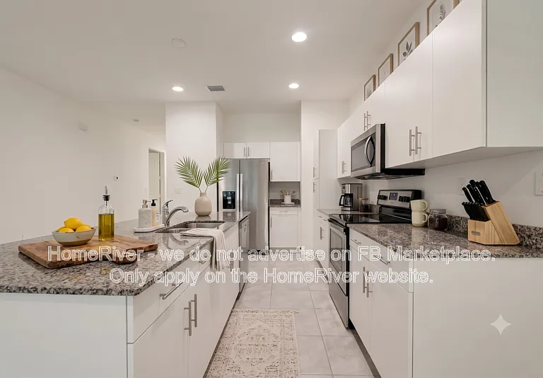 8744 Madrid Cir — Photo 5