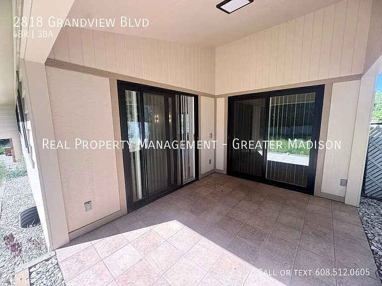 2818 Grandview Blvd — Photo 8