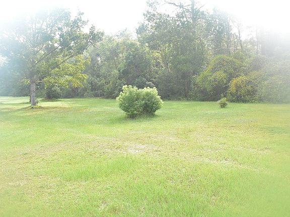 4th image of 618 E G Miles Pkwy