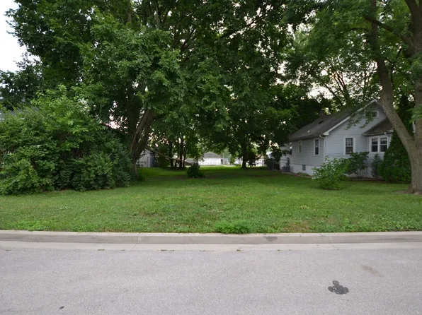 618 Ida St, Joliet, IL 60436