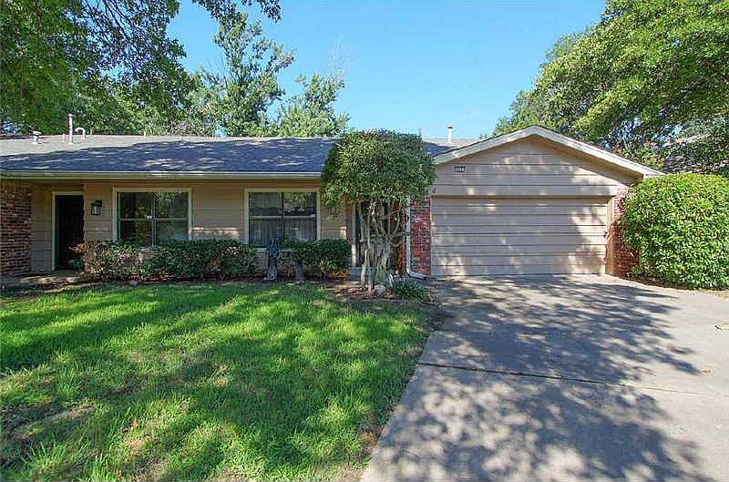 1st image of 7542 S Urbana Pl