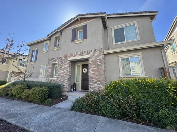 2043 Karen Pl, Rohnert Park, CA 94928