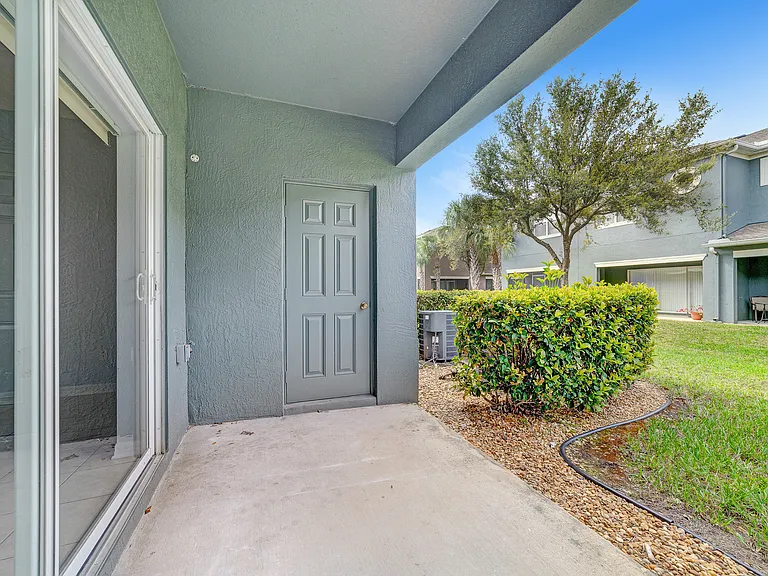3486 Wilshire Way Rd #1 — Photo 14