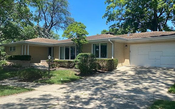 2nd image of 5131 Clausen Ave