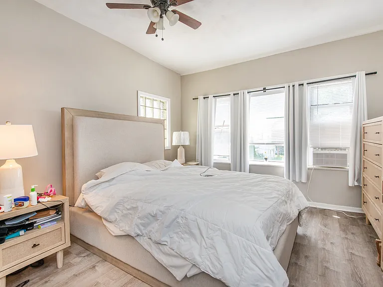 40 Olive St #1 — Photo 8