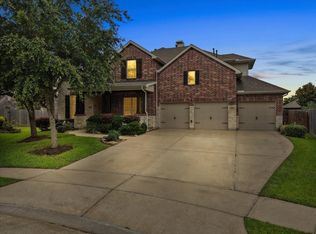 904 Cozy Hollow Ct, Friendswood, TX 77546
