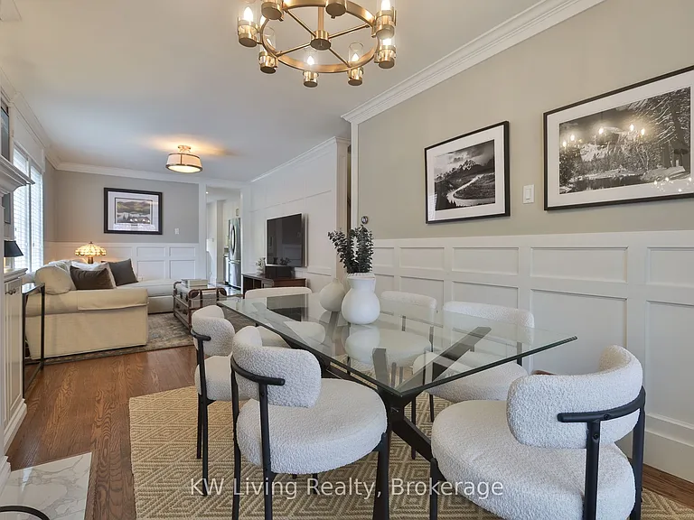 452 Davisville Ave — Photo 5