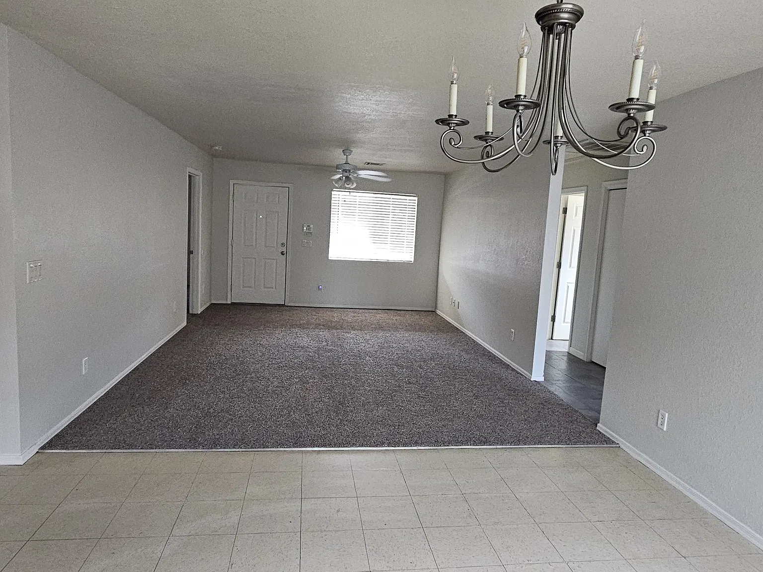 3 bed, 1245 sqft, $2,277 — Photo 4