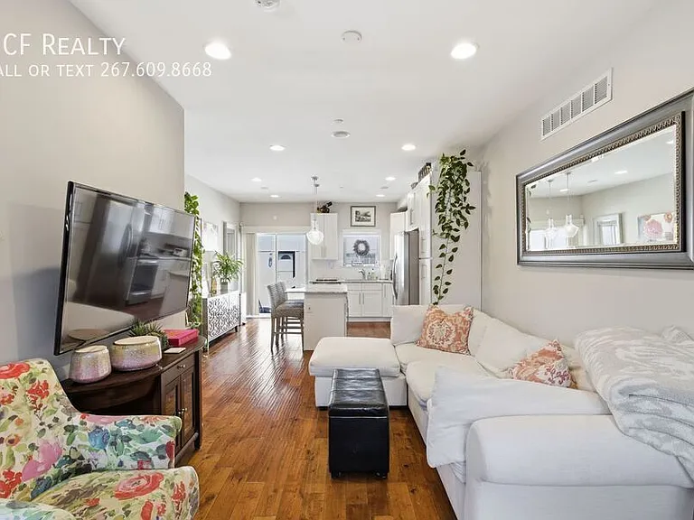 2249 Kimball St — Photo 5