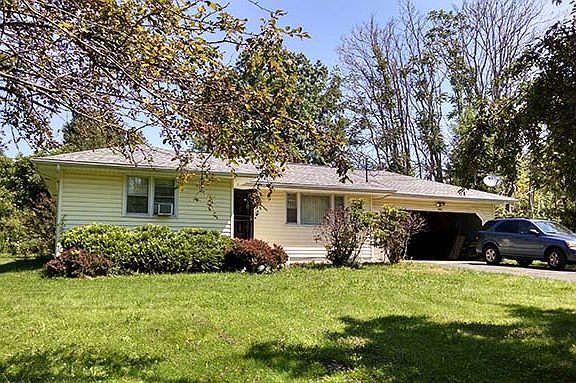 2nd image of 2930 Northwood Ave