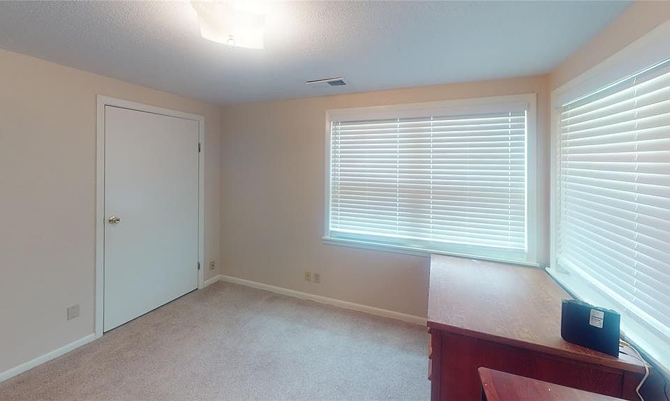 1st image of 5209 Bluebonnet Dr