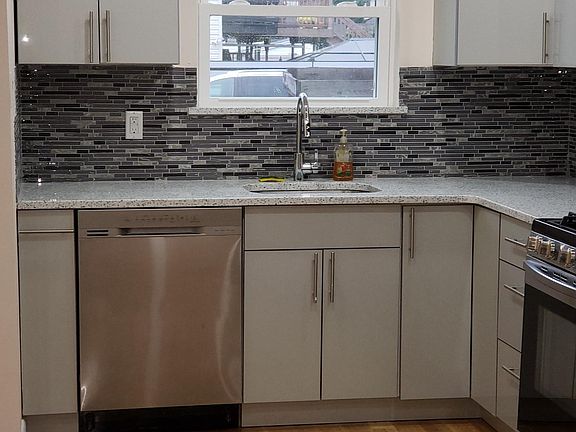 2nd image of 7200 Avenue W