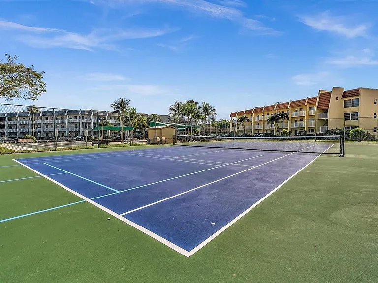 6570 Royal Palm Blvd #206J — Photo 36