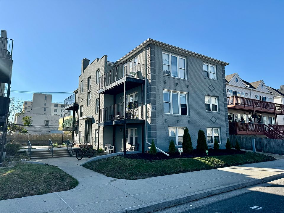1st image of 248 E Broadway APT 2