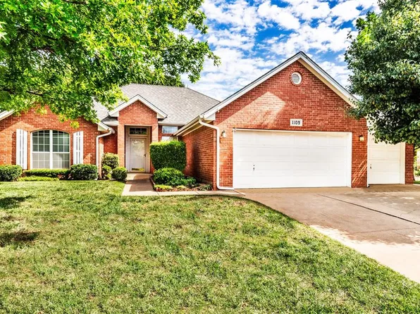 1109 Raliegh Cir, Edmond, OK 73003