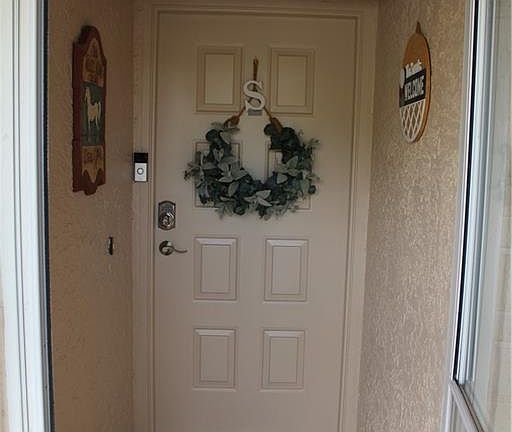 3rd image of 7320 Glenmoor Ln #205