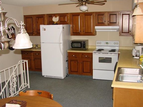 4th image of 730 W Glenoak Dr