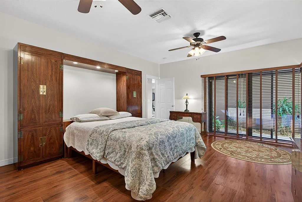 4 bed, 4215 sqft, $6,850 — Photo 4
