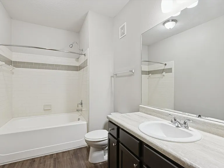 Villas at Park Avenue — Photo 83