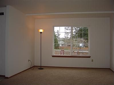 4th image of 20301 108th St E