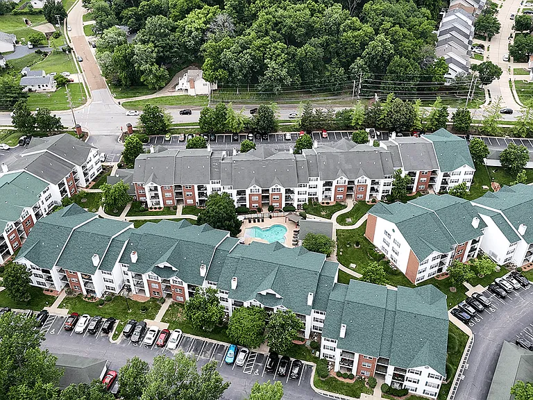 Easy Access to I-44 and Route 141