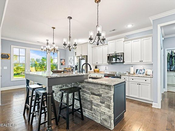 10th image of this home