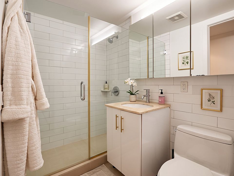 1st image of 203 E 4th St APT 6