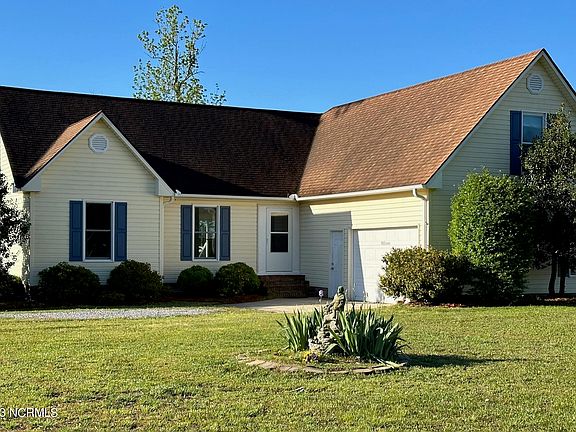 2nd image of 846 Wide Waters Drive