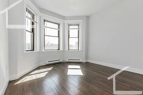 83 Park Dr #17 Photo 1