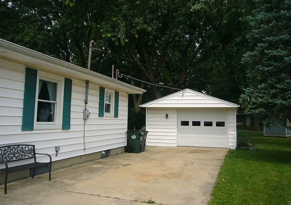 2nd image of 749 Glendale Dr