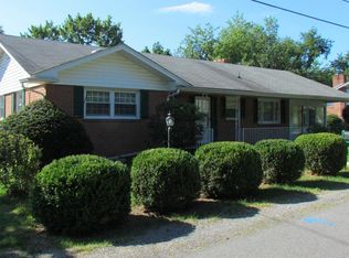724 Valley View Dr, Lavale, MD 21502
