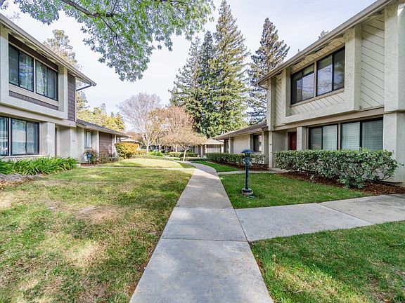 5th image of 1513 Rhinecliff Way Unit 92