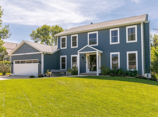 6917 Terrazzo Dr NW, Cedar Rapids, IA 52405