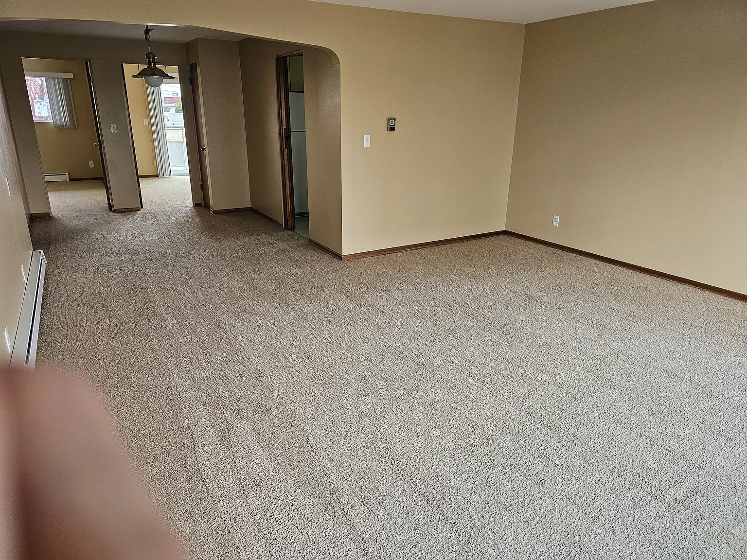 2 bed, 850 sqft, $1,750 — Photo 4