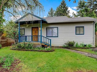 725 N 103rd St, Seattle, WA 98133