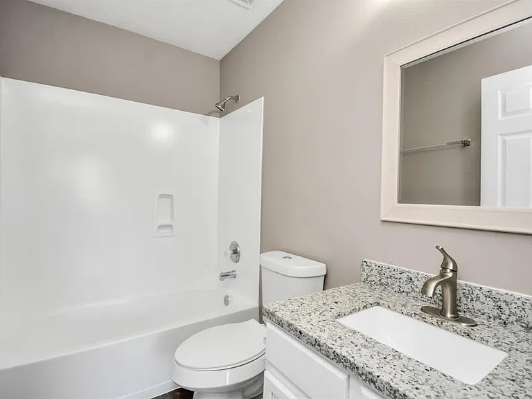 21826 Hemlock Park Dr — Photo 11