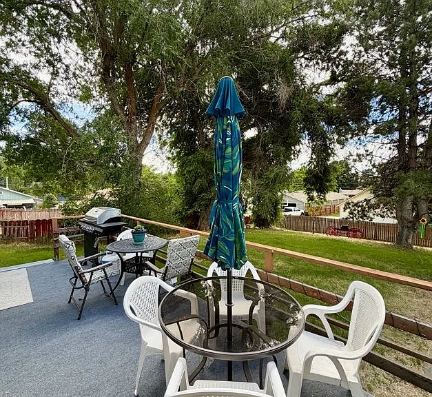 806 E Tacoma Ave — Photo 8