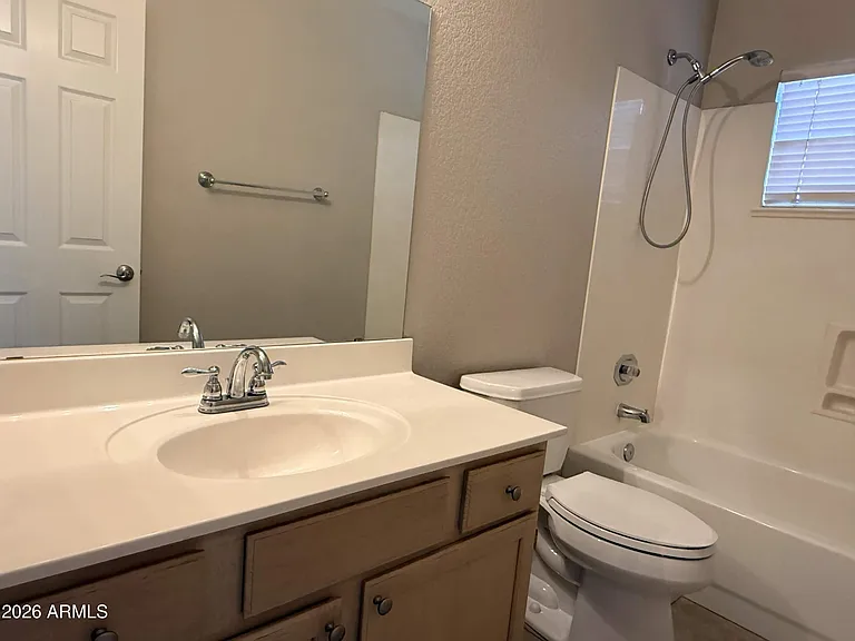 1330 W Gary Dr — Photo 6