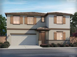 19516 Hanging Rock Rd, Lake Elsinore, CA 92532