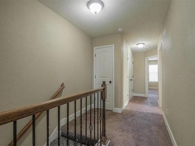 3800 NW 94th St — Photo 10