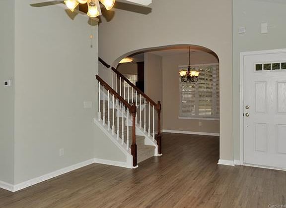 2nd image of 968 Copperstone Ln