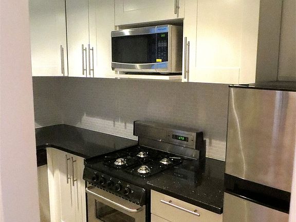 5th image of 69 8th Ave APT 51