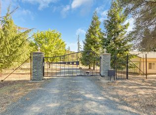 25706 Sweet Rd, Grass Valley, CA 95949