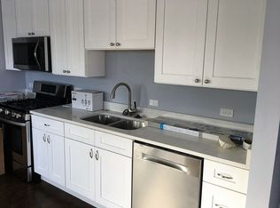 3607 Kirchoff Rd, Rolling Meadows, IL 60008