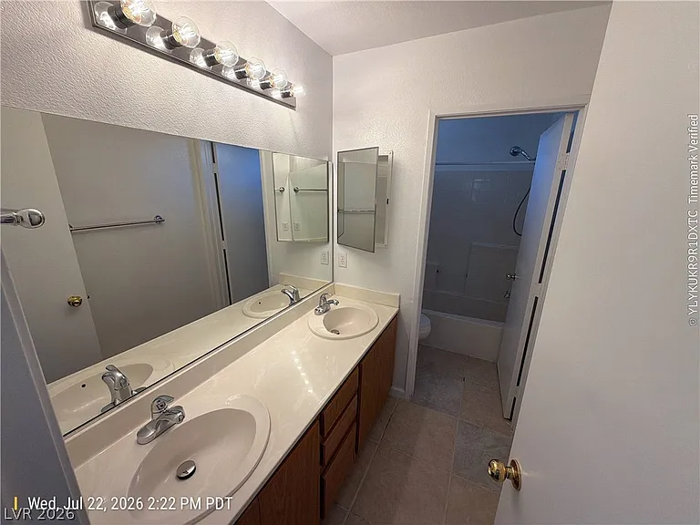 5434 Ragged Robin Ct — Photo 13