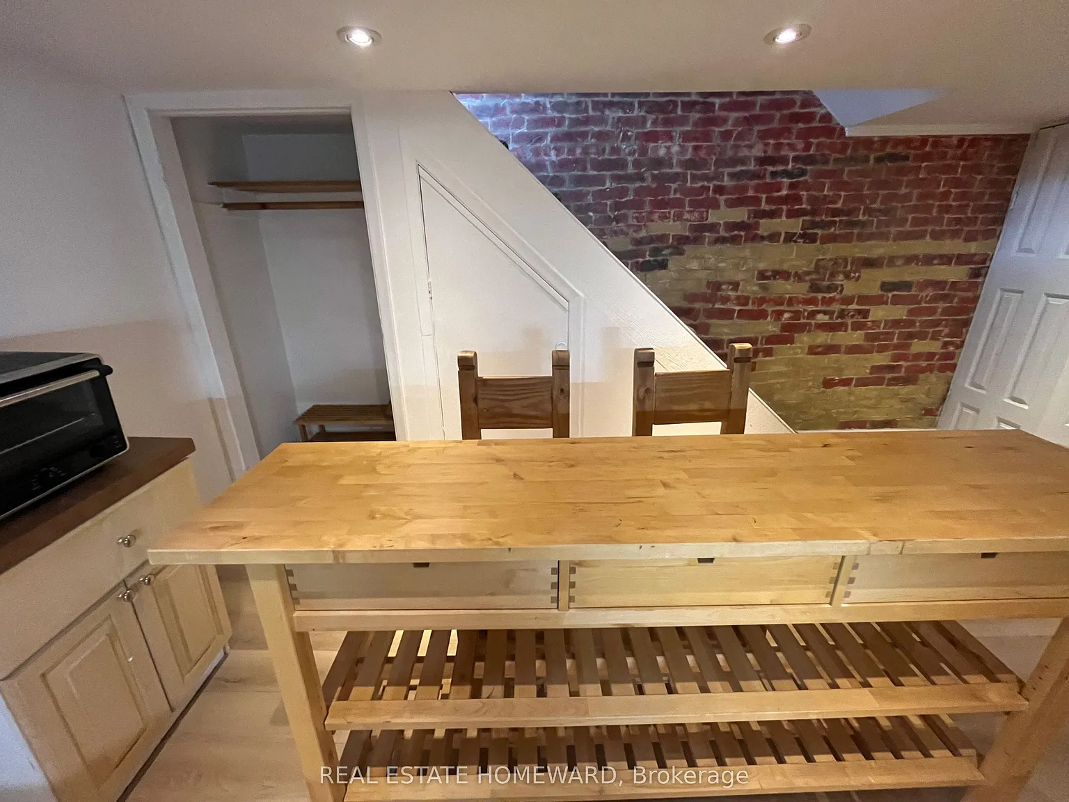 1 bed, $1,350 — Photo 3